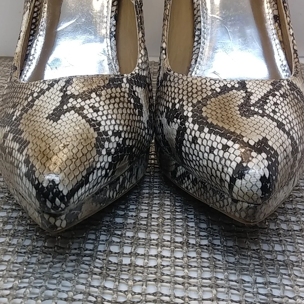 REPORT STILETTOS - Picture 4 of 10